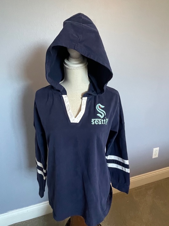NHL Other - Seattle Kraken Hoodie Pullover Official Fanatics Merch Youth size L